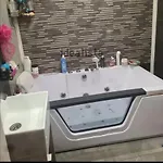 Apartamento Deluxe City Apartman Burgo