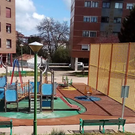 Jacuzzicastillacentro Appartamento Burgo