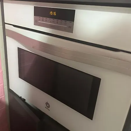Apartment Deluxe *